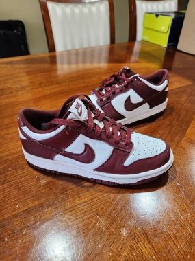 Nike Dunk Low Sneakers Maroon White Size 7 Youth Used Condition
